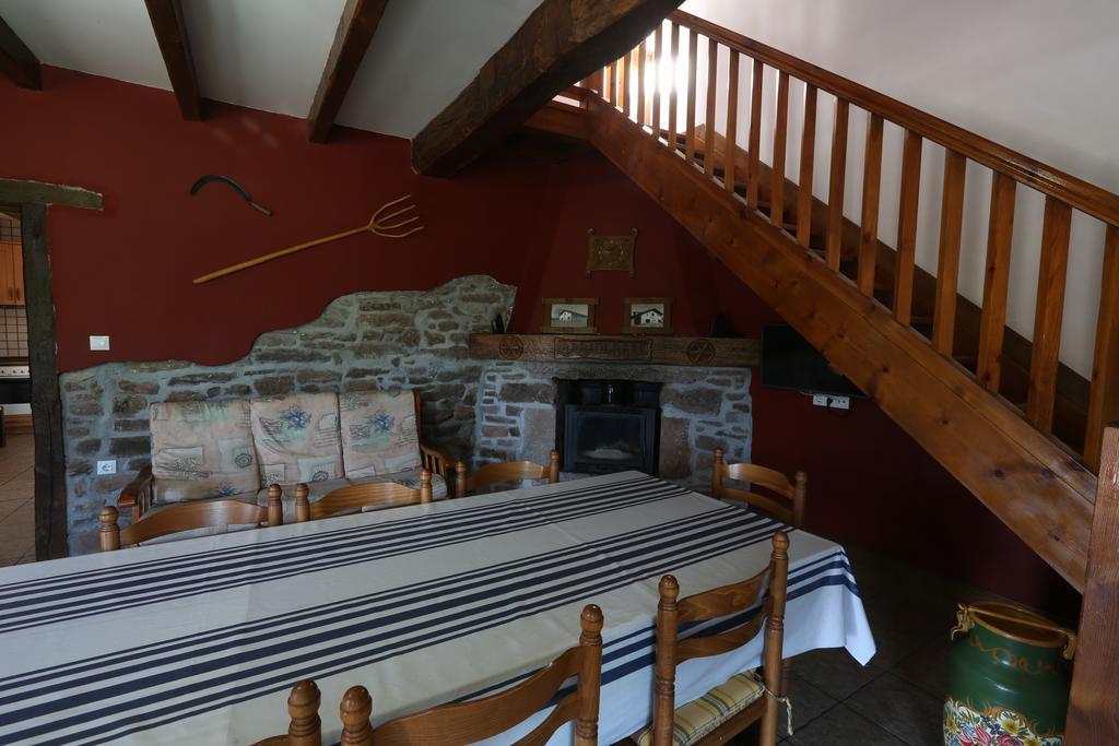 Gasthaus Apaiolarre Zuaztoy de Azpilcueta Zimmer foto