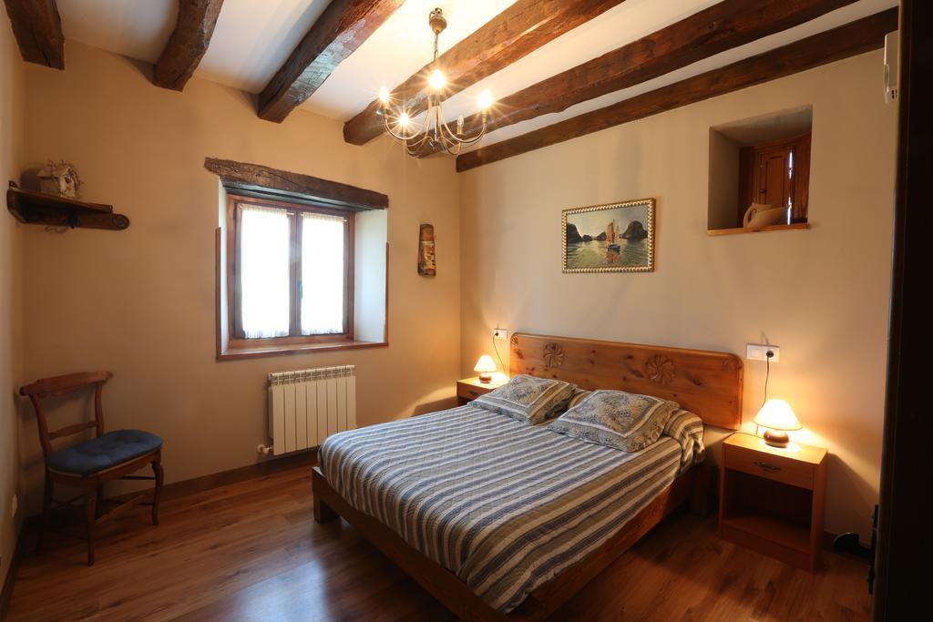 Gasthaus Apaiolarre Zuaztoy de Azpilcueta Zimmer foto